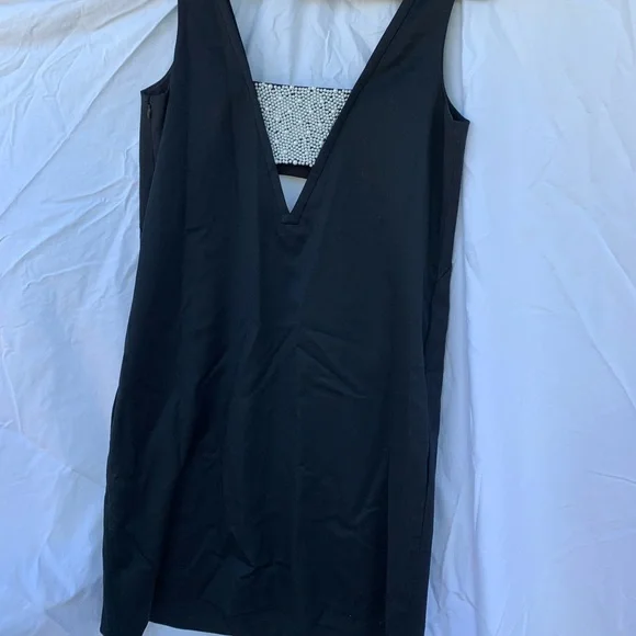 NWT Club Monaco, size 4, Classic Little Black Dress - Picture 3 of 4
